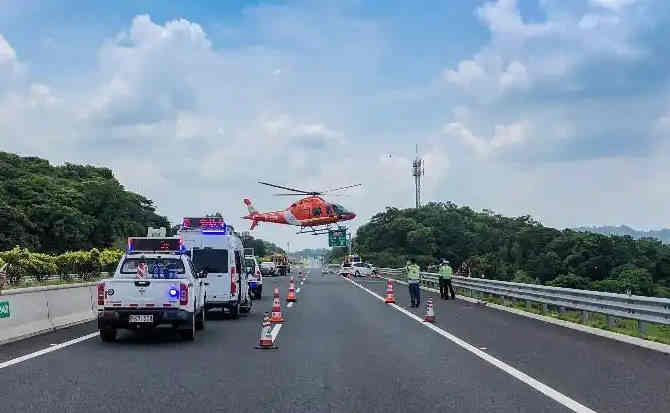 南充高速公路汽车救援案例